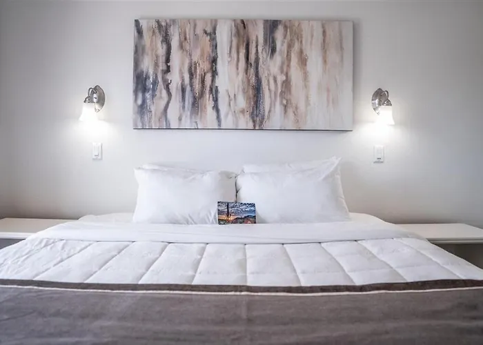 203 Fully Furnished, Wifi Included