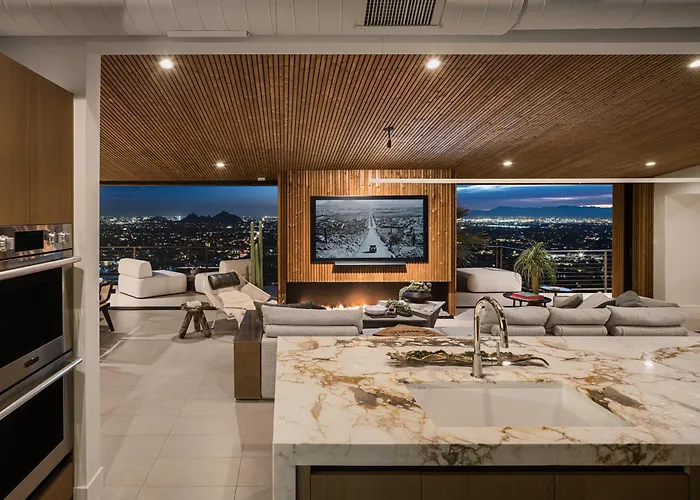 Skyeview - Award-Winning Mountaintop Oasis