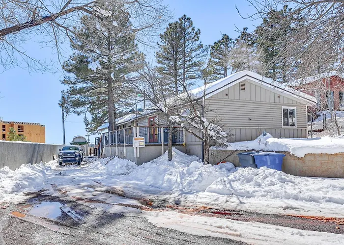 Flagstaff Home W/ Grill: 3 Mi To Historic Downtown
