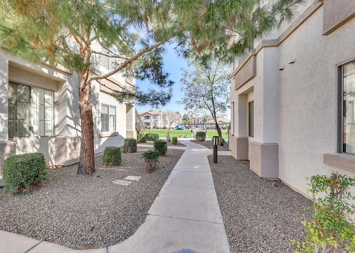First-Floor Condo W/ Pool Access In Mesa!