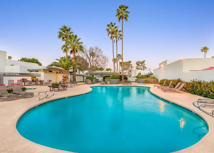Central Location, Huge Pool, Upgraded Unit