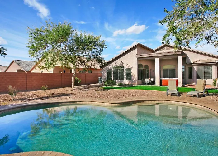 Private W 4 Kings Or 7 Total Beds Poolhot Tub