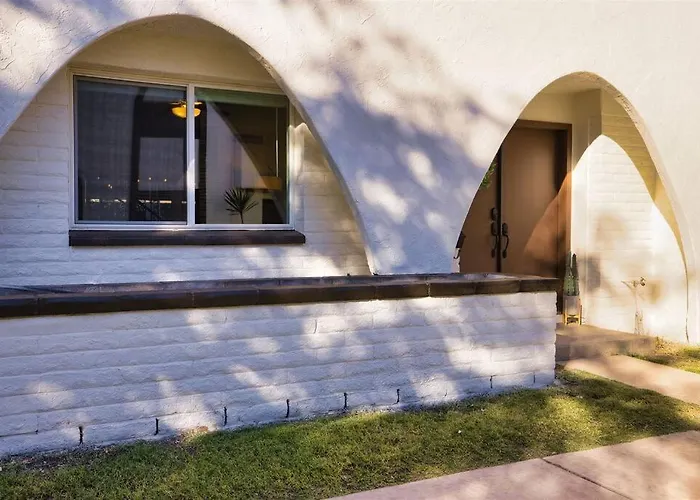 The Scott Pad - Remodeled Space, Large Pool, Centrally Located In The Heart Of Scottsdale!