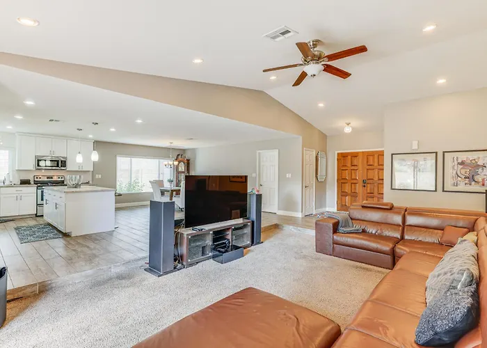 12 Mi To Old Town! Home W/ Furnished Patio
