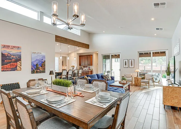 Flagstaff Home W/ Fire Pit + Hiking Trail Access!