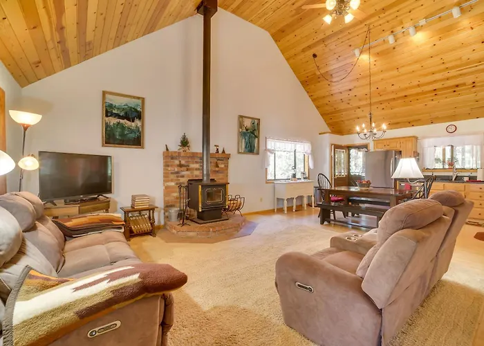 Relax Fireside + Play Games! Hiker'S Haven In Pine