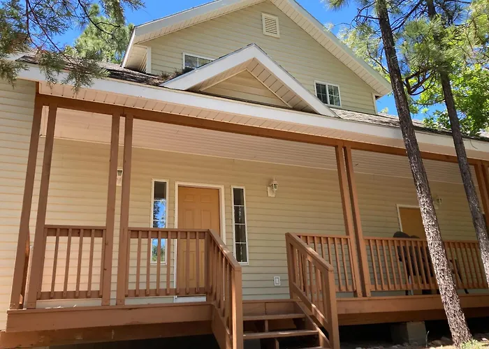 Tranquil Pines Retreat