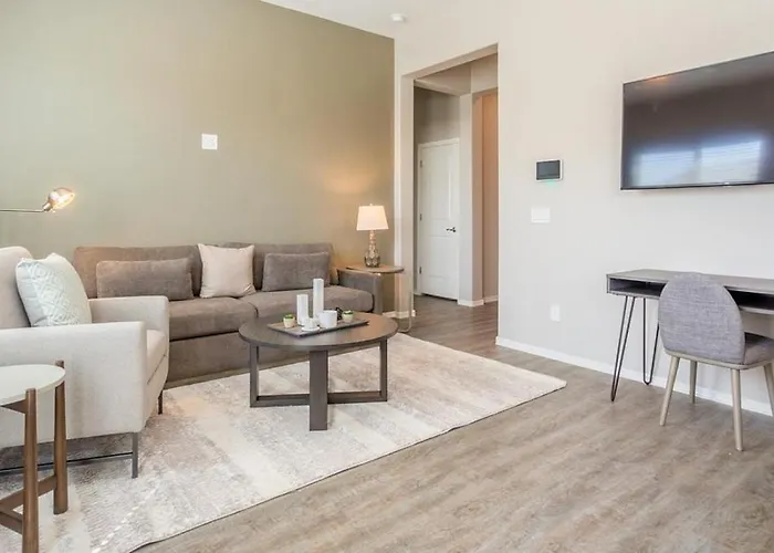 Landing Modern Apartment With Amazing Amenities