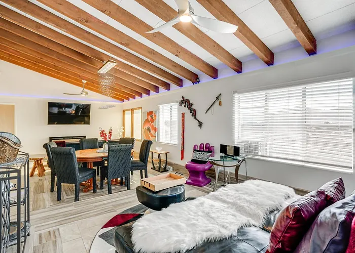 1 Mi To Dtwn: Scenic Prescott Hillside Retreat!