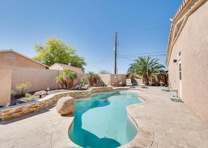 Lake Havasu City Escape: Patio, Pool + Grill!