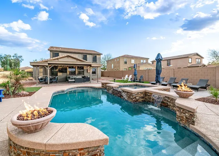 Pool & Patio: Family-Friendly Goodyear Home!