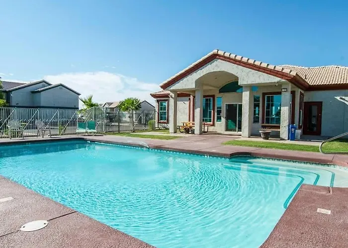 213- 2Br Apartment In Coolidge, Az W Heated Pool, Gym
