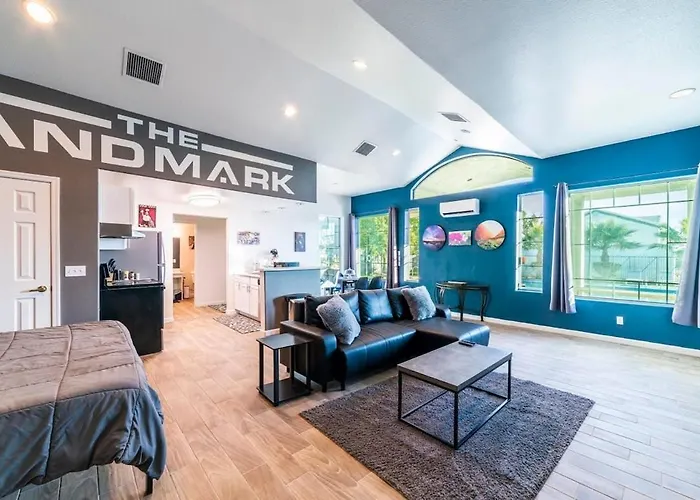 Coolidge Modern Studio Right Next To Pool And Amenities