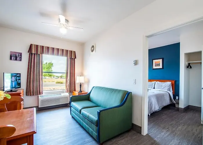 The Vistas Sierra Vista 1Bd Apartment