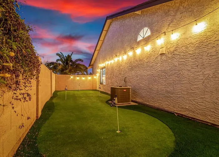 Solstice On Summit Family Retreat-Pool-Putt Grn-Sleeps 10