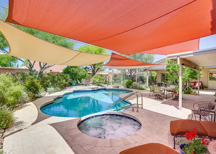 Patio & Pool Access: Sunny Phoenix Casita!