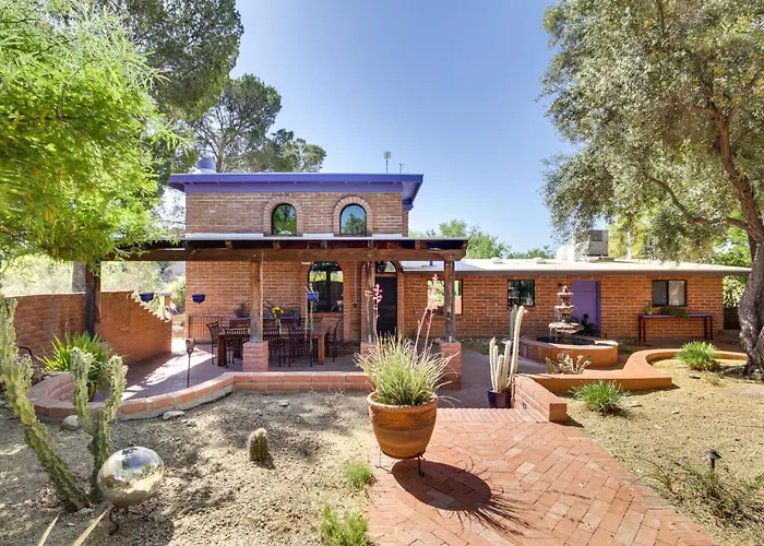 Eclectic Tucson Home 2 Mi To Saguaro National Park