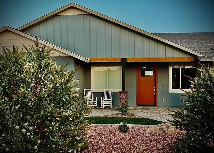 Modern 3 Bedroom Home