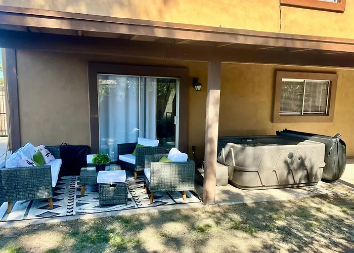 Phoenix Haven - 4Br - Sleeps 10- Fire Pit - Golf- Yard Games