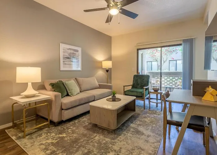 Landing Modern Apartment With Amazing Amenities