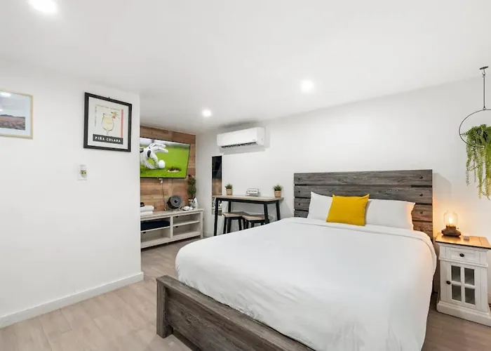 Adorable Guesthouse - Studio In Central Phoenix