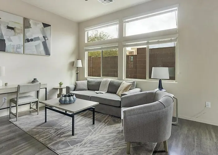 Landing Modern Apartment With Amazing Amenities
