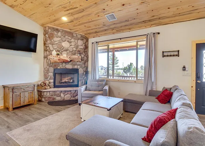 Hike + Snow Play! Overgaard Home W/ Fireplace