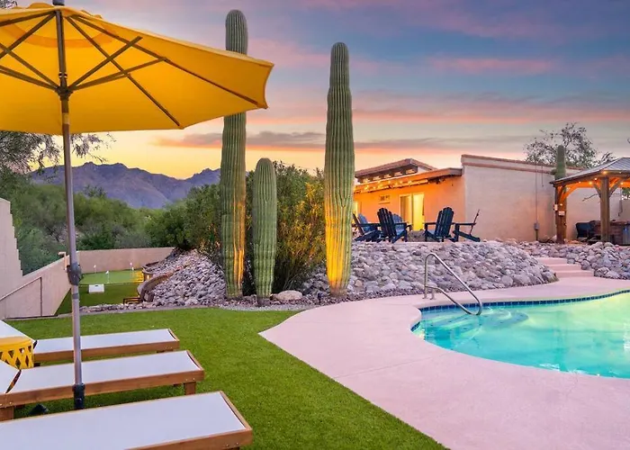 Tucasa - Private Backyard Resort - Theater