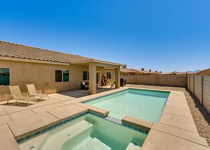Year-Round Yuma Escape Near Dtwn: Pets Welcome!