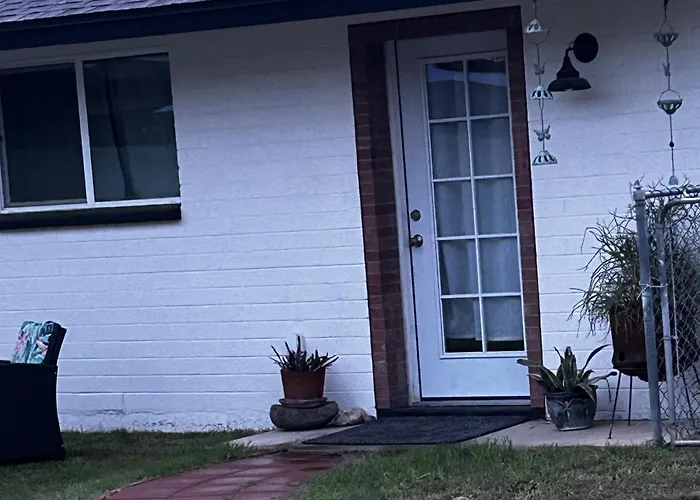 Private Comfy Casita In Old Town Glendale