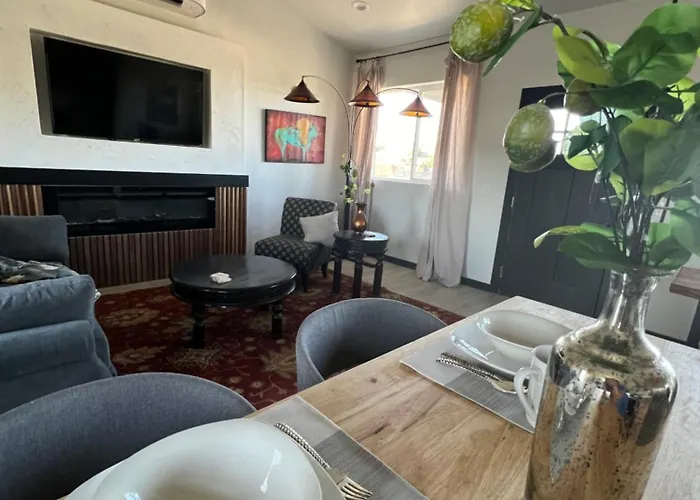 Sweet Hill Top Townhouse