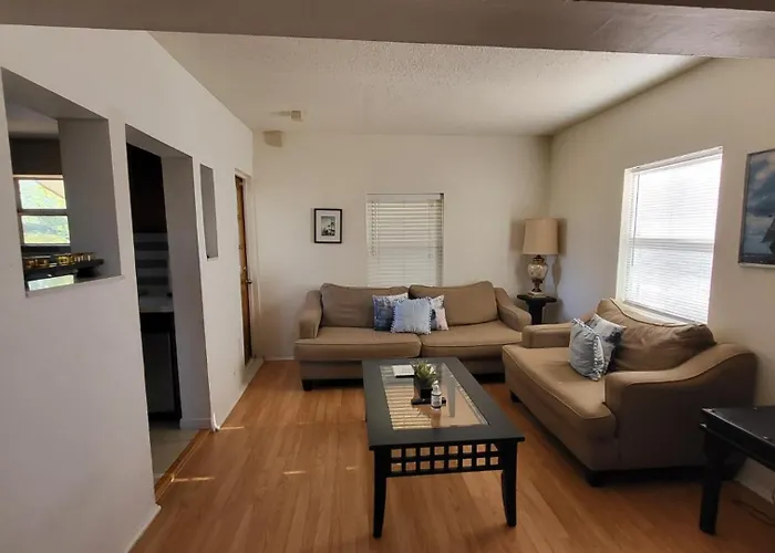 Unit 2 - Stylish 2Br Downtown Phoenix Retreat In Roosevelt Row, Parking Included