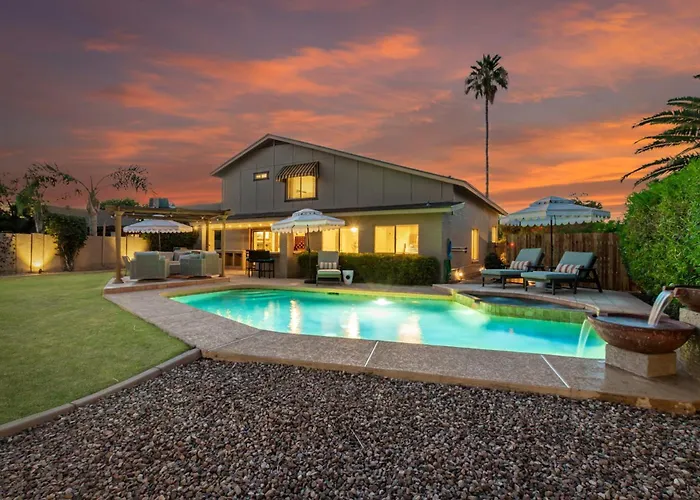 New Spanish Wells Retreat Pool & Spa Billiards Bbq