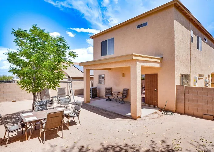 Spacious Tucson Vacation Rental: Incredible Views!