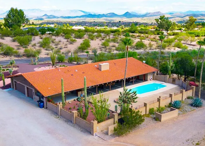 The Team Ropers Ranch House