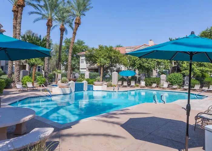 Modern Retreat In Ahwatukee Heated Pool Spa Gym