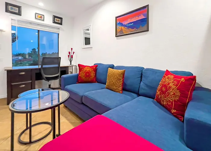 Cozy & Peaceful Sedona Condo With Pool, Walk To Restaurants, Shops & Hiking Nearby
