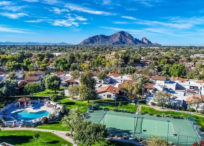 Patio View Of Golf & Mountain View, Pets Welcome