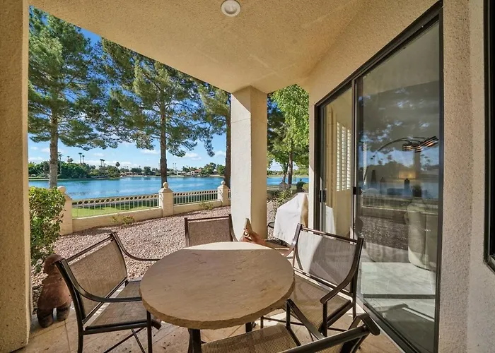 Waterfront 1St Flr, Gated, 2 Bd Office, Trail