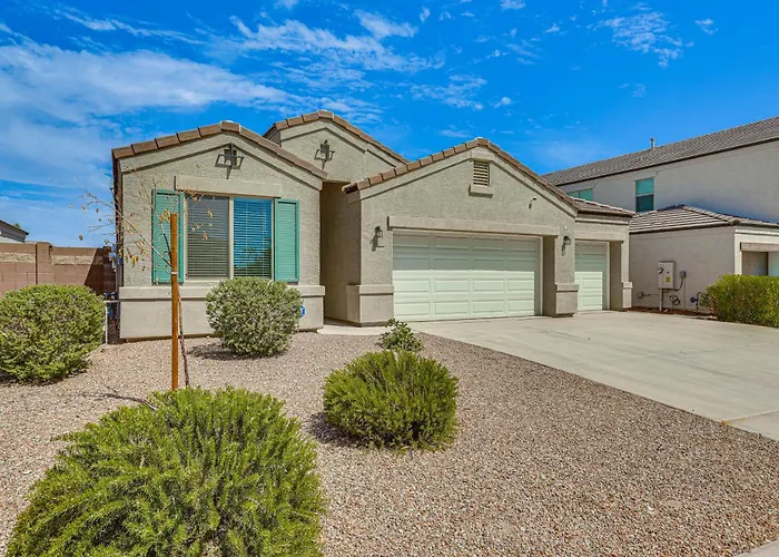 Patio & Fire Pit! Cozy Desert Retreat In Buckeye