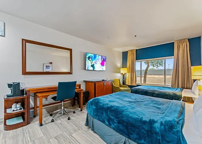 Metro Tempe Extended Stay - 2 Full Beds