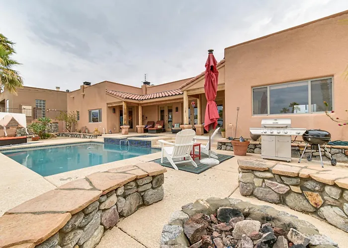 Private Pool, Spa, & Grills: Lake Havasu City Home