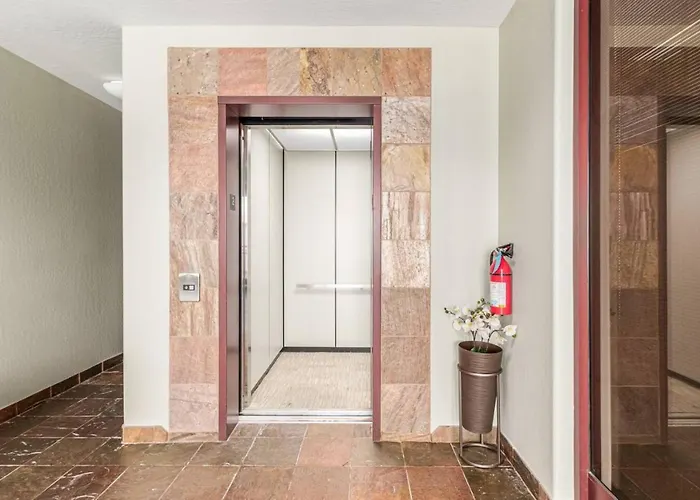 New Fountain Hills Suite On The Avenue 2Bed 2Bath