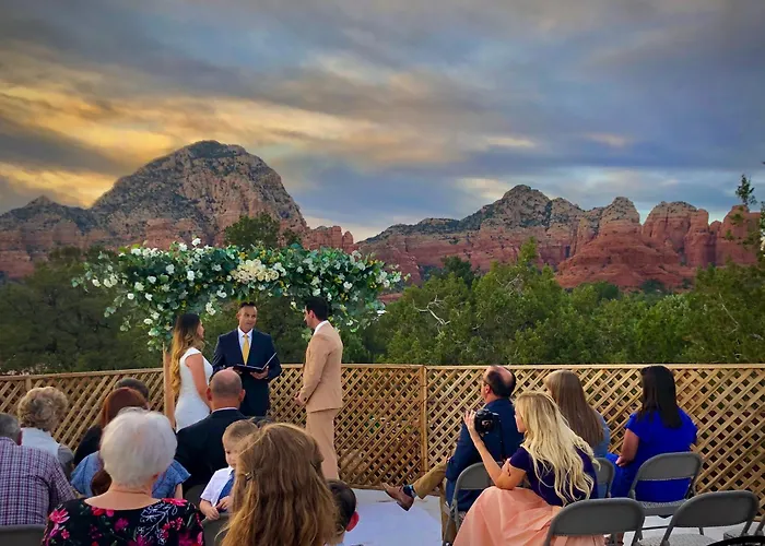 Sedona Getaway With Panoramic Red Rock Views