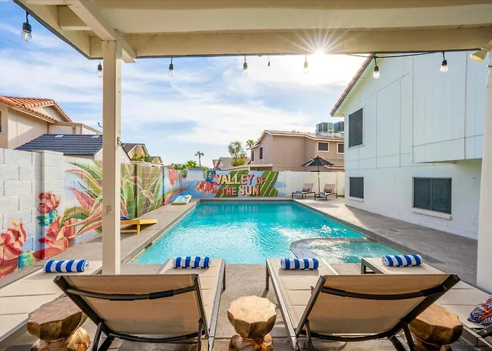 Rock Climbing Wall Pool& Mini Golf Game Room Mural