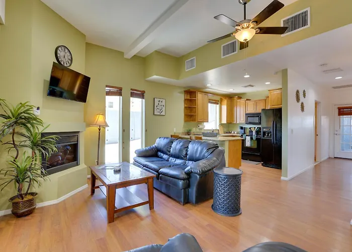 Desert-View Home W/ Large Loft In Apache Junction!