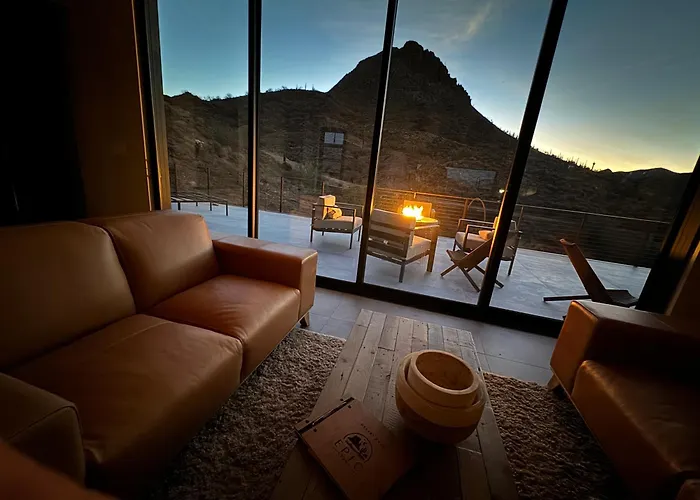 Desert Rain -Floating House