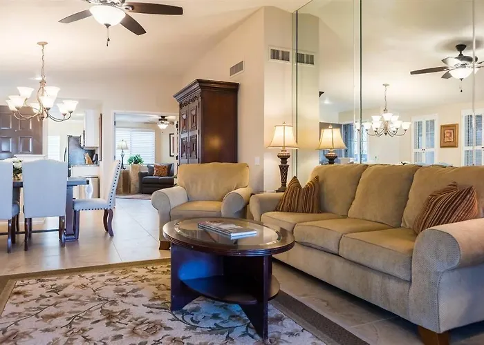 Cozy, Quiet House, Covered Patio Dining, Sun Room