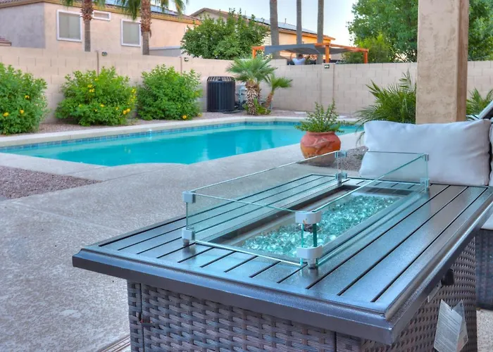 Pet Friendly 3Br 2Ba Private Optional Heated Pool Bbq Grill Golf Clubs Close To Park