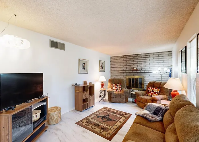 Mtn-View Home W/ Large Yard & Bbq In Sierra Vista!